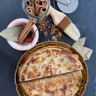 Aloo Bhujia Parathadilla
